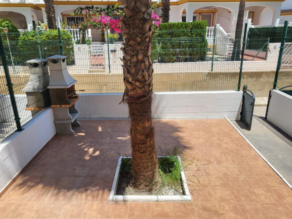 ¡Bajo Precioso Con Salida Directa A La Piscina Comunitaria En Paraiso De Vera! Eksteriør bilde