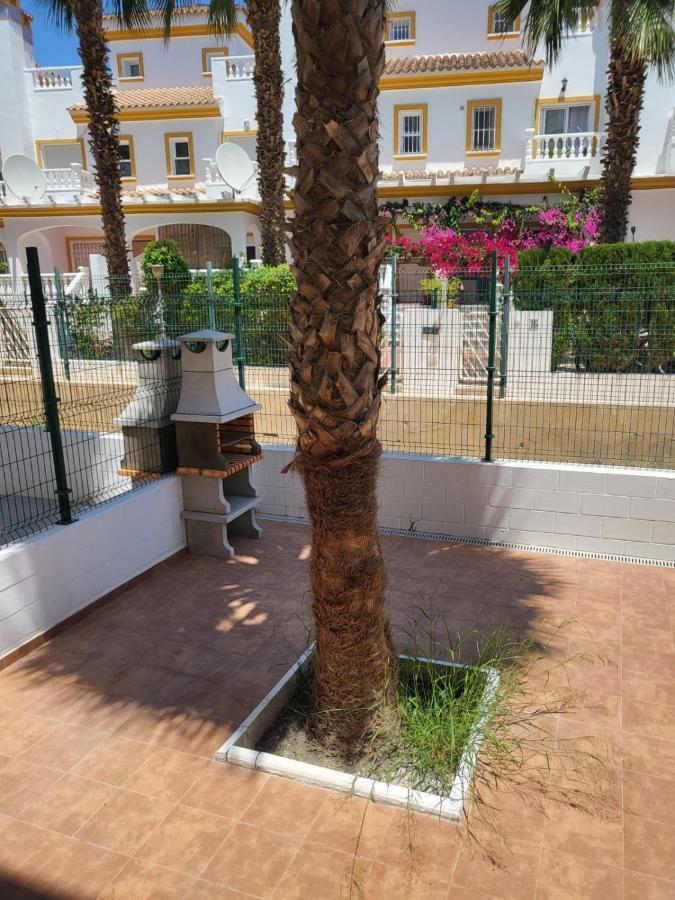 ¡Bajo Precioso Con Salida Directa A La Piscina Comunitaria En Paraiso De Vera! Eksteriør bilde